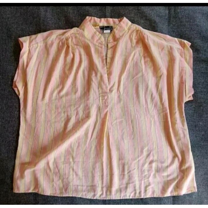 Shirt Size 44 Womans Its A Label Pink Yellow Purple Stripe Short Sleeve Blouse